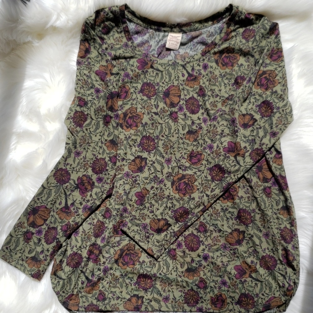 Beautiful Loved Faded Glory long sleeve top